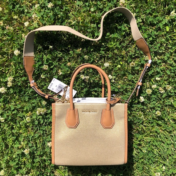 NWT Michael Kors Mercer Pale Gold Glitter Metallic Canvas Crossbody Mini Handbag - Picture 3 of 10